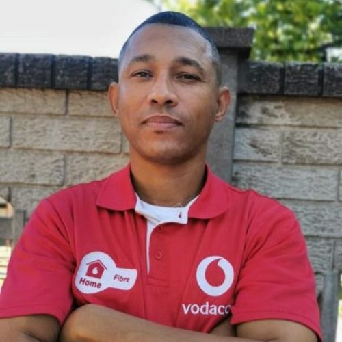 Randell Veerus – Sales Consultant Randell Veerus - Sales Consultant
